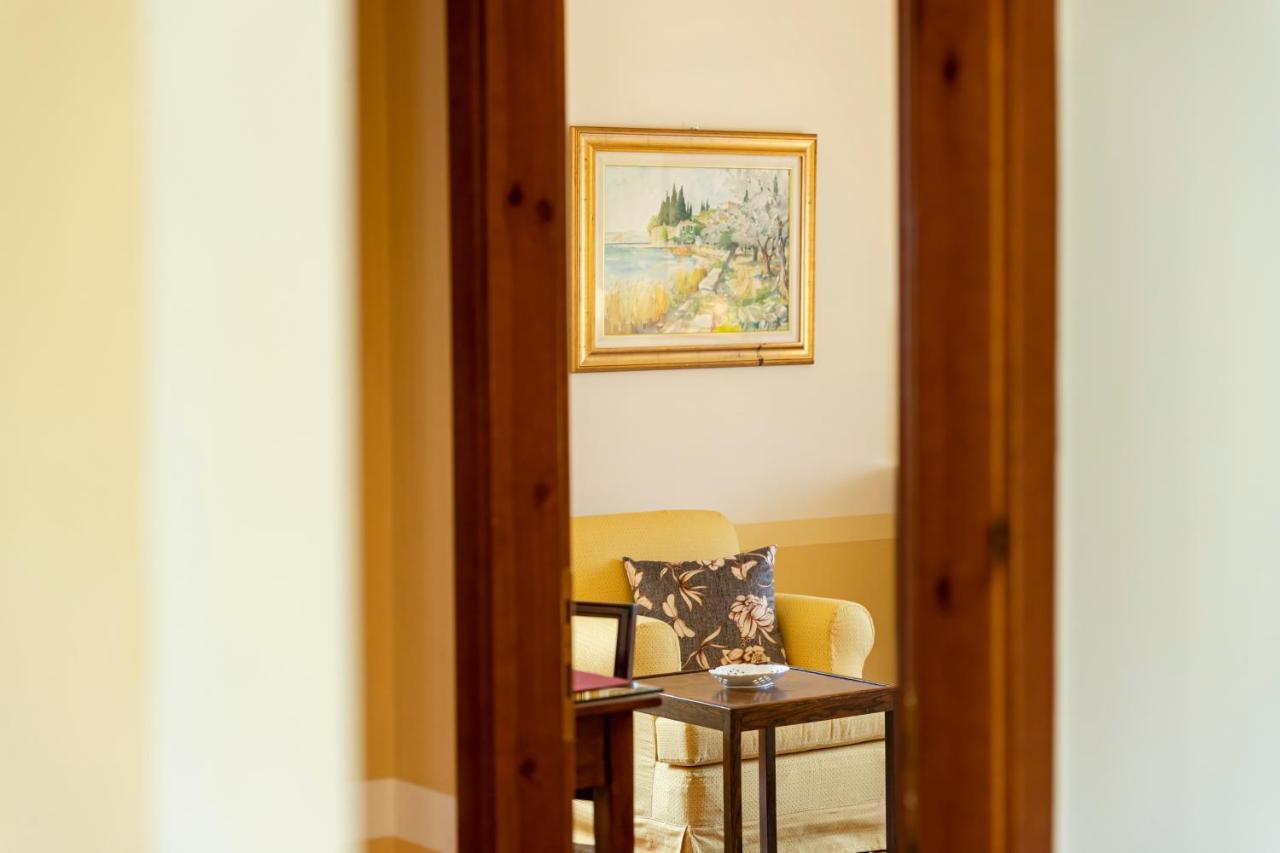 Resort Locanda San Verolo Boutique Hotel กอสเตร์มาโน ภายนอก รูปภาพ