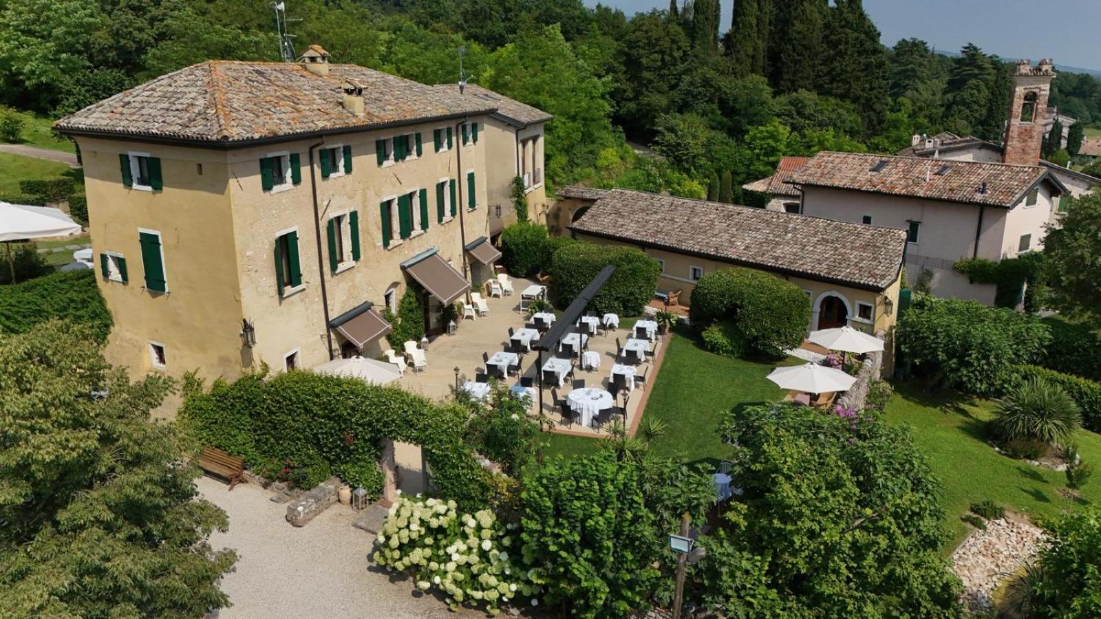 Resort Locanda San Verolo Boutique Hotel กอสเตร์มาโน ภายนอก รูปภาพ