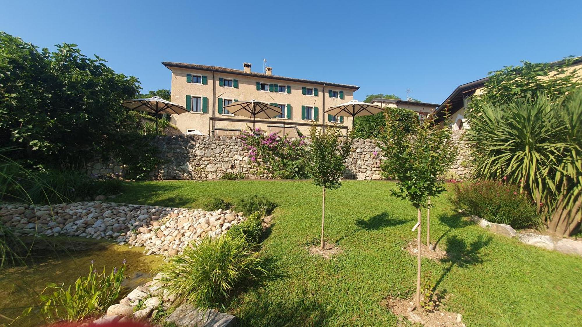 Resort Locanda San Verolo Boutique Hotel กอสเตร์มาโน ภายนอก รูปภาพ